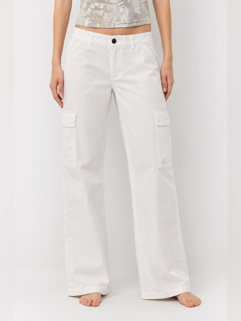 United Colors of Benetton White Utility Cargo Pants Size S NWOT